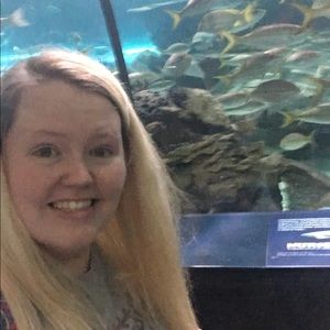 Meet your Posher, Christian